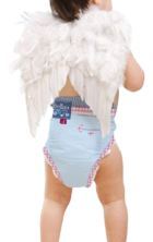 Fashion and Love Diapers Crawling Size 4 34 units